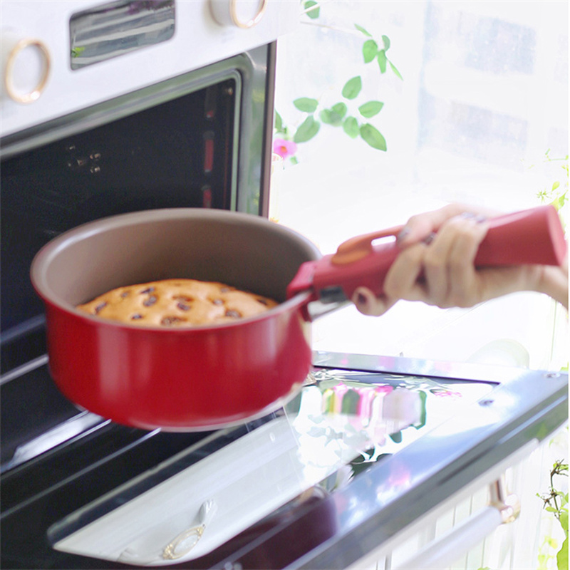 Space-Saving Aluminum Kitchenware with Detachable 02